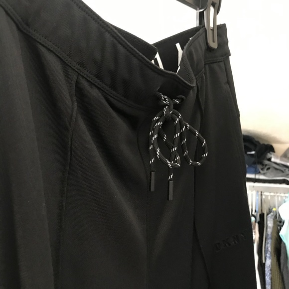 🔥DKNY Sport Logo Drawstring Pintuck Front - Picture 8 of 11